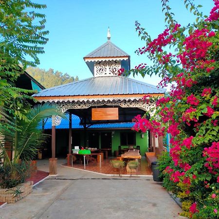 Boondee House Hotel Mae Hong Son Bagian luar foto