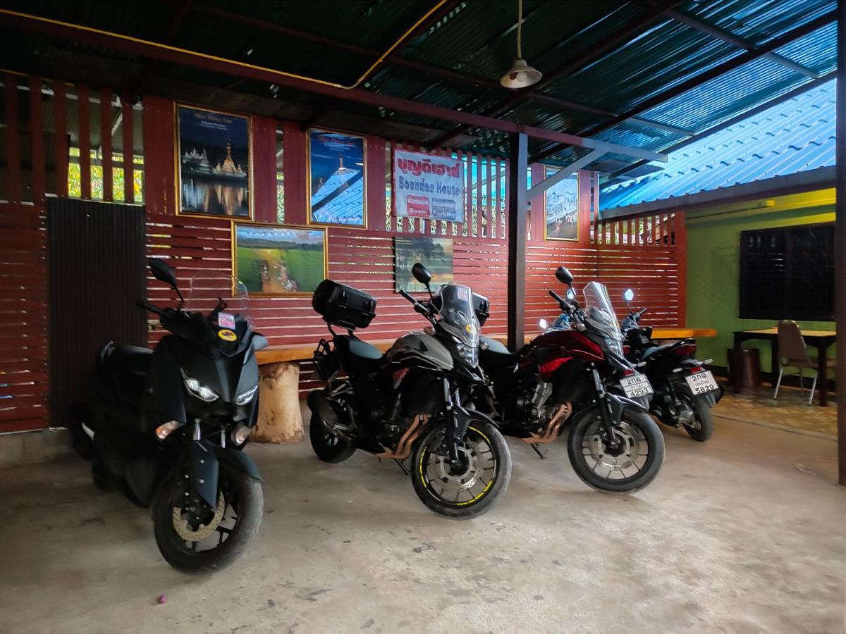 Boondee House Hotel Mae Hong Son Bagian luar foto