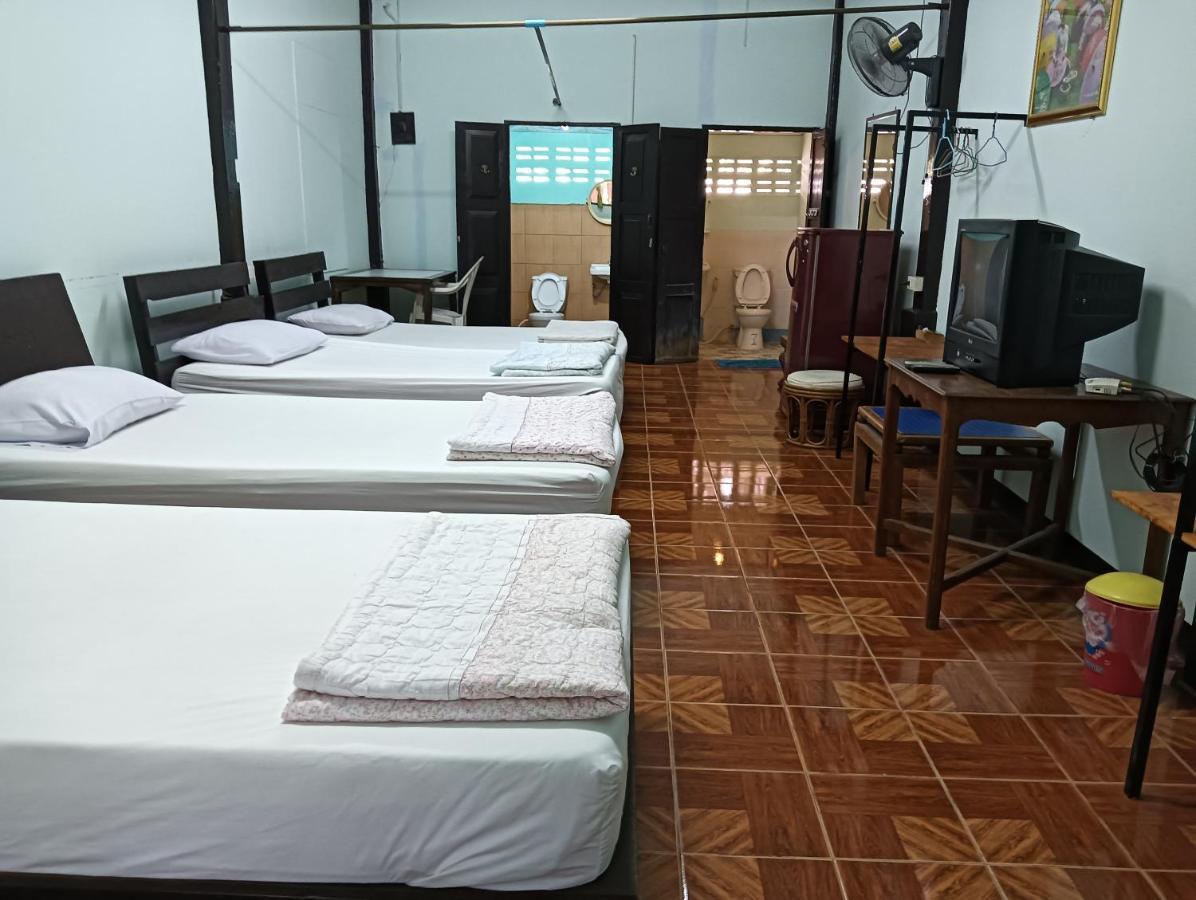 Boondee House Hotel Mae Hong Son Bagian luar foto