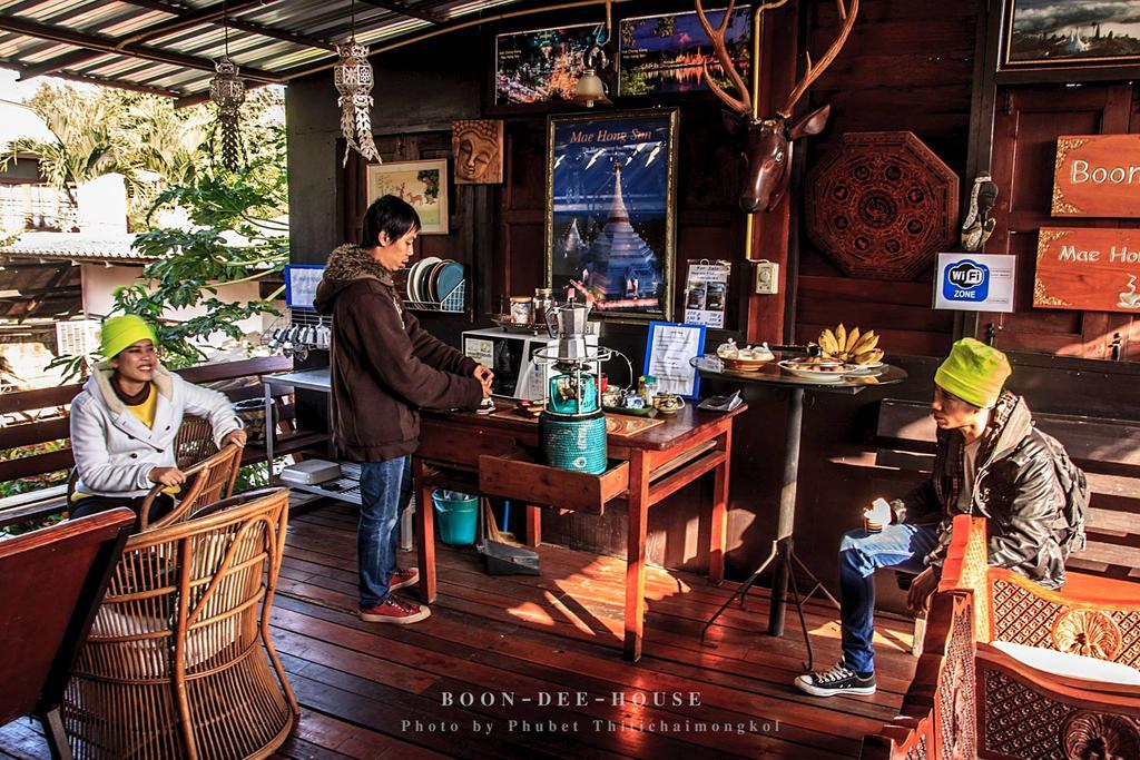 Boondee House Hotel Mae Hong Son Bagian luar foto