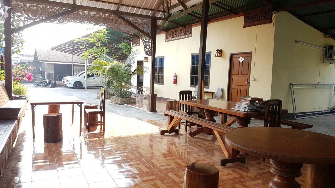 Boondee House Hotel Mae Hong Son Bagian luar foto
