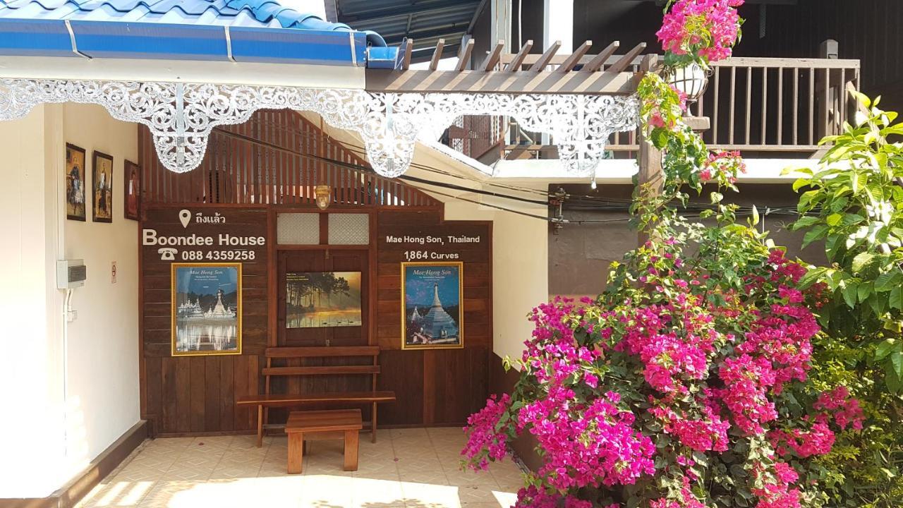 Boondee House Hotel Mae Hong Son Bagian luar foto
